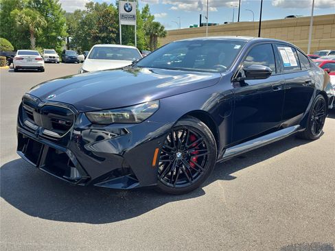 Used 2025 BMW M5 w/ Executive Package AWD/4WD image 24