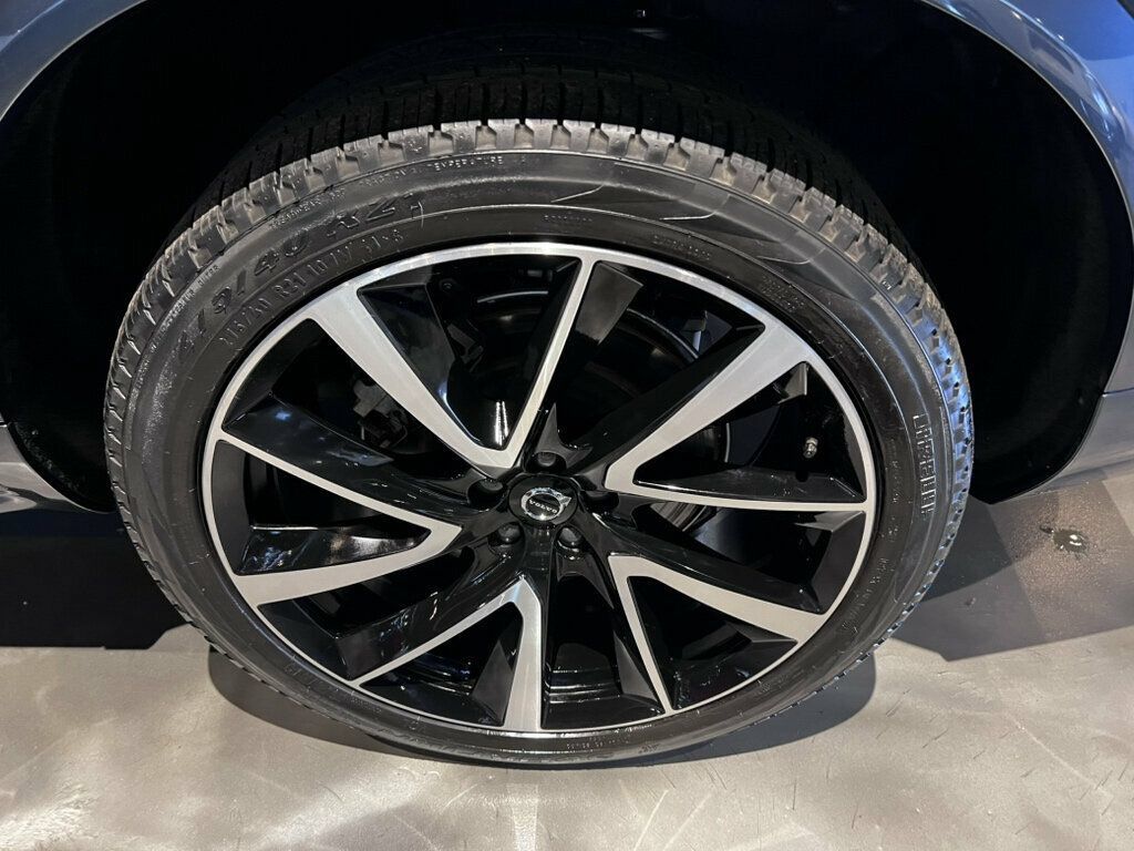 Used 2024 Volvo XC90 B6 Plus AWD/4WD image 30