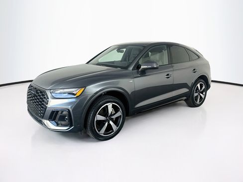 Used 2023 Audi Q5 2.0T Premium Plus w/ Premium Plus Package AWD/4WD image 3