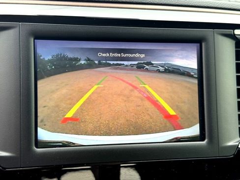 Used 2023 Chrysler Voyager LX FWD image 24