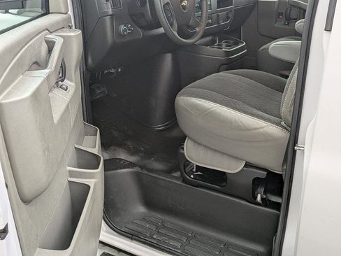 Used 2024 Chevrolet Express 2500 w/ Driver Convenience Package RWD image 23