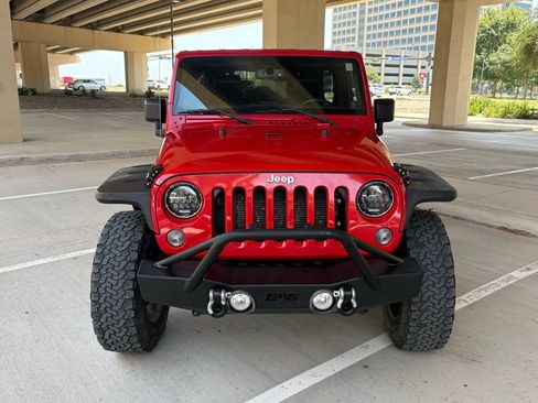 Used 2014 Jeep Wrangler Unlimited Sport w/ Quick Order Package 24S AWD/4WD image 3