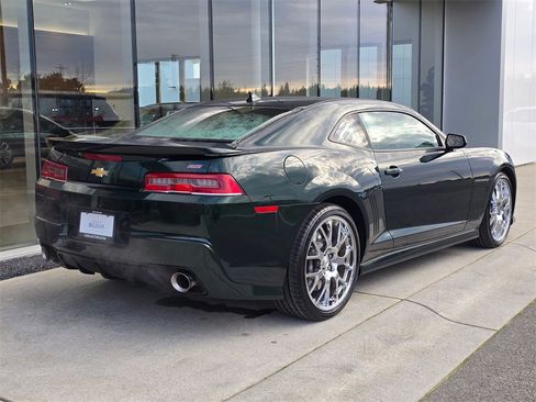 Used 2015 Chevrolet Camaro SS w/ Green Flash Special Edition image 5