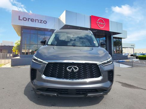 Used 2022 INFINITI QX60 Luxe w/ Cargo Package FWD image 2