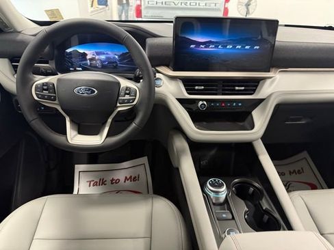 New 2026 Ford Explorer Active image 20