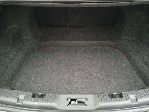 Used 2011 Ford Taurus SEL w/ 201A Rapid Spec Order Code image 32