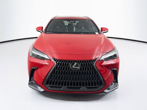 Used 2024 Lexus NX 250 FWD image 2