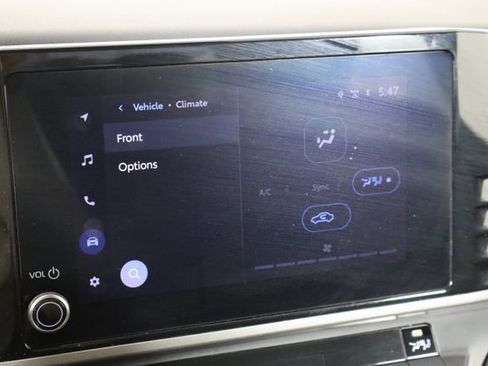 Used 2025 Toyota Camry LE image 24