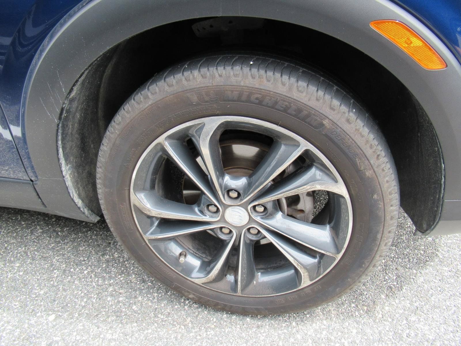 Used 2022 Buick Encore GX Select FWD image 5