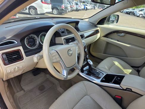 Used 2013 Volvo XC70 T6 AWD/4WD image 8