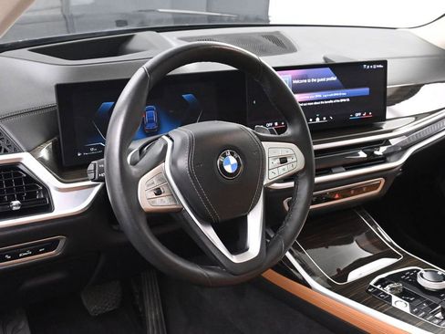 Used 2024 BMW X7 xDrive40i w/ Executive Package AWD/4WD image 30