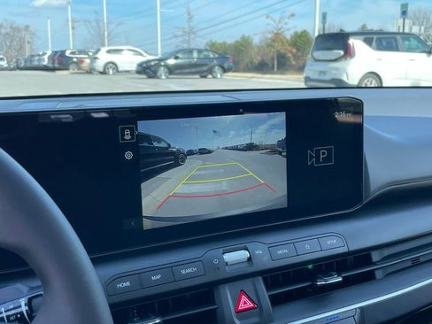 New 2026 Kia K4 FWD image 16
