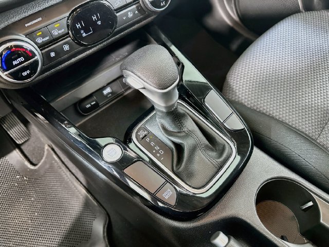 Used 2023 Kia Soul S FWD image 21