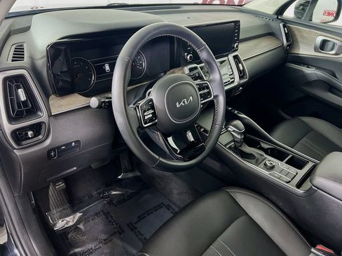 Used 2022 Kia Sorento S w/ Panoramic Sunroof Package AWD/4WD image 19