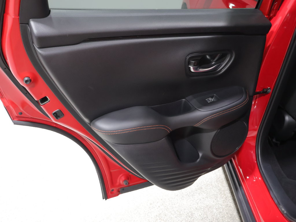 Used 2025 Honda HR-V Sport image 19