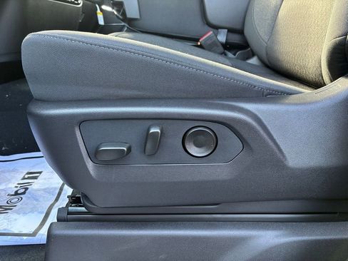 New 2026 Chevrolet Silverado 1500 LT image 30