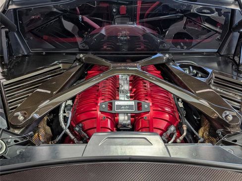 Used 2024 Chevrolet Corvette Z06 w/ Z07 Performance Package image 10