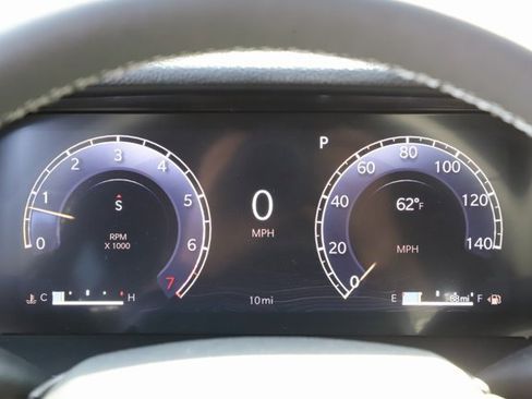 New 2025 Jeep Grand Cherokee Altitude image 23