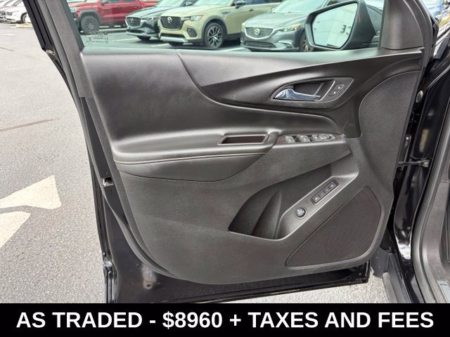 Used 2018 Chevrolet Equinox Premier FWD image 12