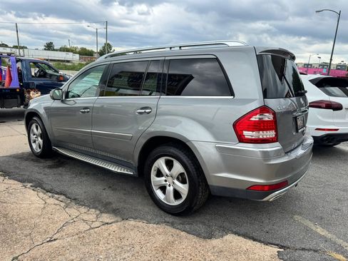 Used 2010 Mercedes-Benz GL 450 4MATIC image 5