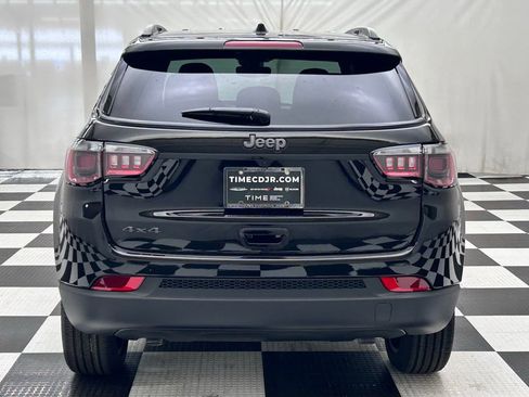 New 2026 Jeep Compass Latitude image 6