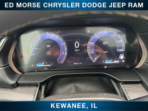 Used 2024 Jeep Grand Cherokee L Limited w/ Luxury Tech Group II AWD/4WD image 27