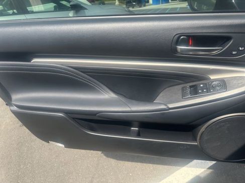 Used 2023 Lexus RC 350 F Sport image 11