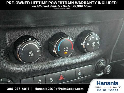 Used 2016 Jeep Wrangler Unlimited Rubicon w/ Connectivity Group AWD/4WD image 20
