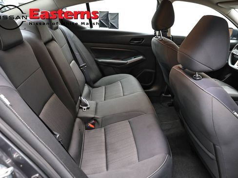 Used 2024 Nissan Altima 2.5 SV AWD/4WD image 22