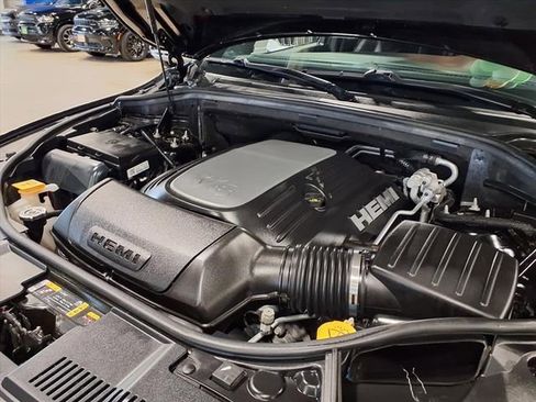 Certified 2024 Dodge Durango R/T AWD/4WD image 16