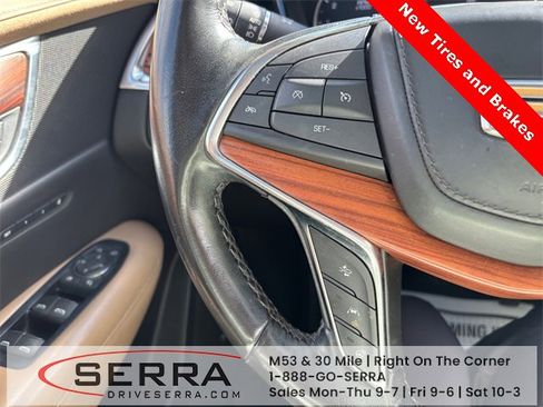 Used 2019 Cadillac XT5 Platinum image 14