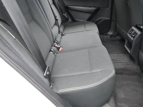 Used 2024 Nissan Rogue S image 34