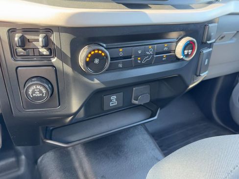 Used 2022 Ford F150 XL w/ Trailer Tow Package image 19