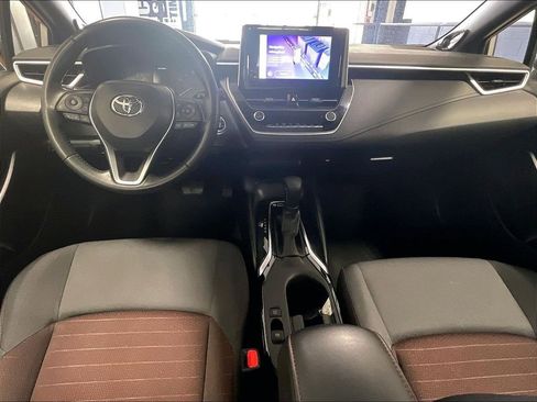 Used 2023 Toyota Corolla SE w/ SE Premium Package FWD image 21