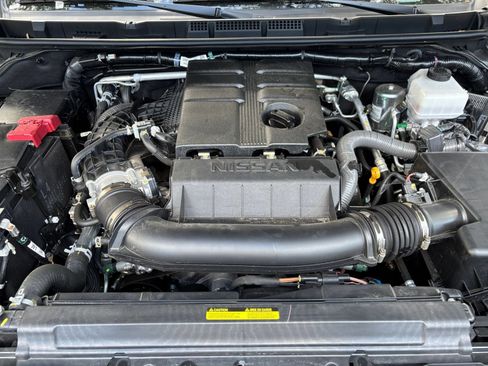 Used 2026 Nissan Frontier PRO-4X AWD/4WD image 31