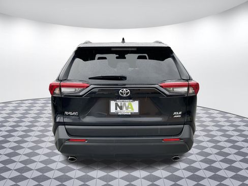 Used 2024 Toyota RAV4 XLE AWD/4WD image 4