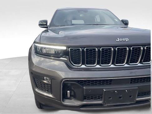 Used 2023 Jeep Grand Cherokee L Overland w/ Rear Seat Video Group I AWD/4WD image 24