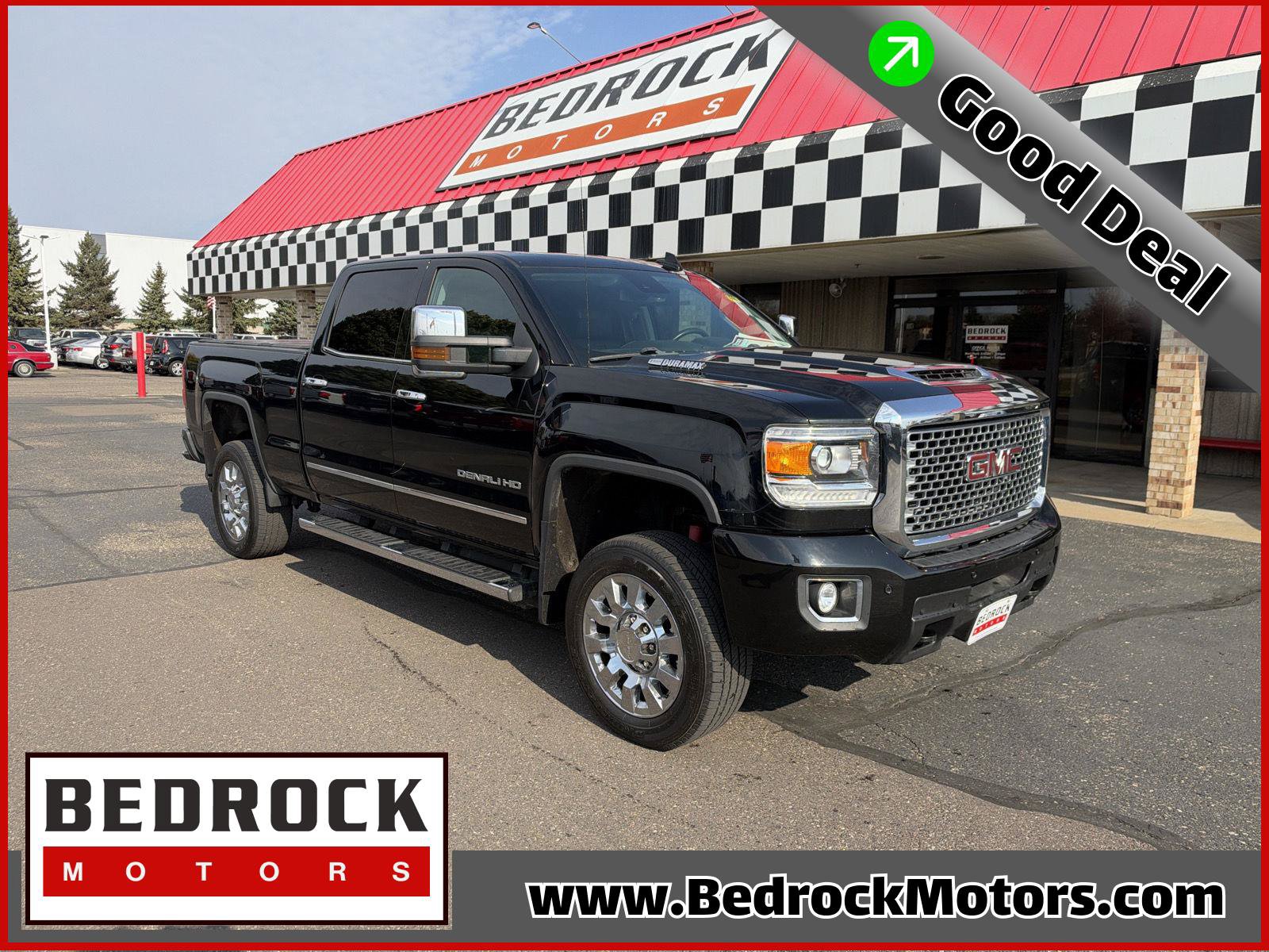 Used 2017 GMC Sierra 2500 Denali w/ Suspension Package, Off-Road AWD/4WD image 1