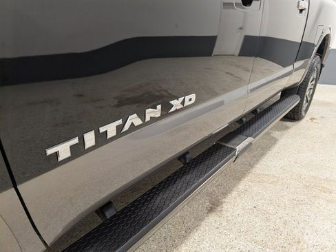 Used 2018 Nissan Titan Platinum Reserve w/ Platinum Utility Package image 9