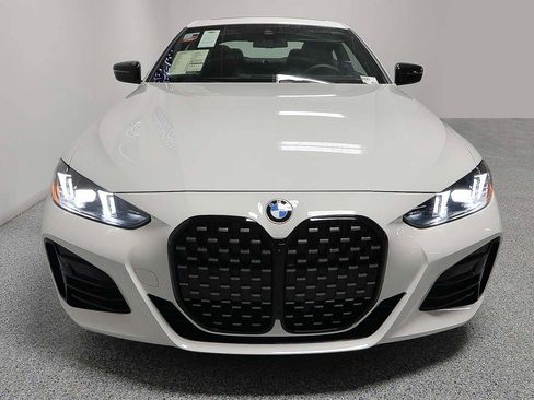 Used 2026 BMW 430i Coupe w/ M Sport Package image 2