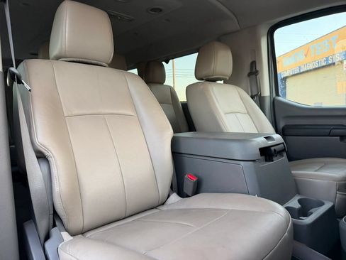 Used 2017 Nissan NV 3500 SL RWD image 14