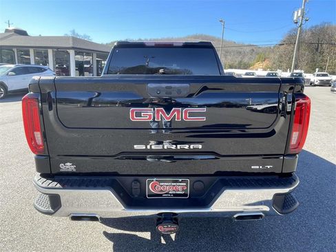 Used 2022 GMC Sierra 1500 SLT image 3