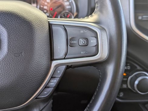 Used 2023 RAM 1500 Big Horn AWD/4WD image 17
