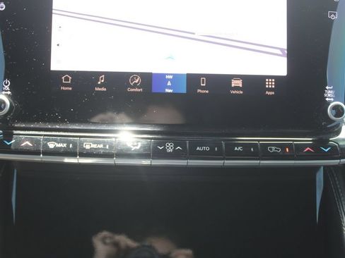 Used 2024 Jeep Wagoneer Series II AWD/4WD image 54