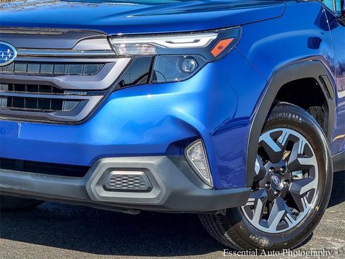 Certified 2026 Subaru Forester Premium image 3