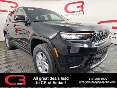 New 2025 Jeep Grand Cherokee Laredo w/ Luxury Tech Group I
