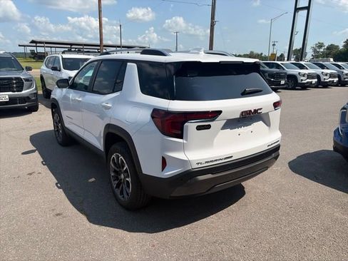 New 2027 GMC Terrain Elevation w/ Elevation Premium Package AWD/4WD image 4