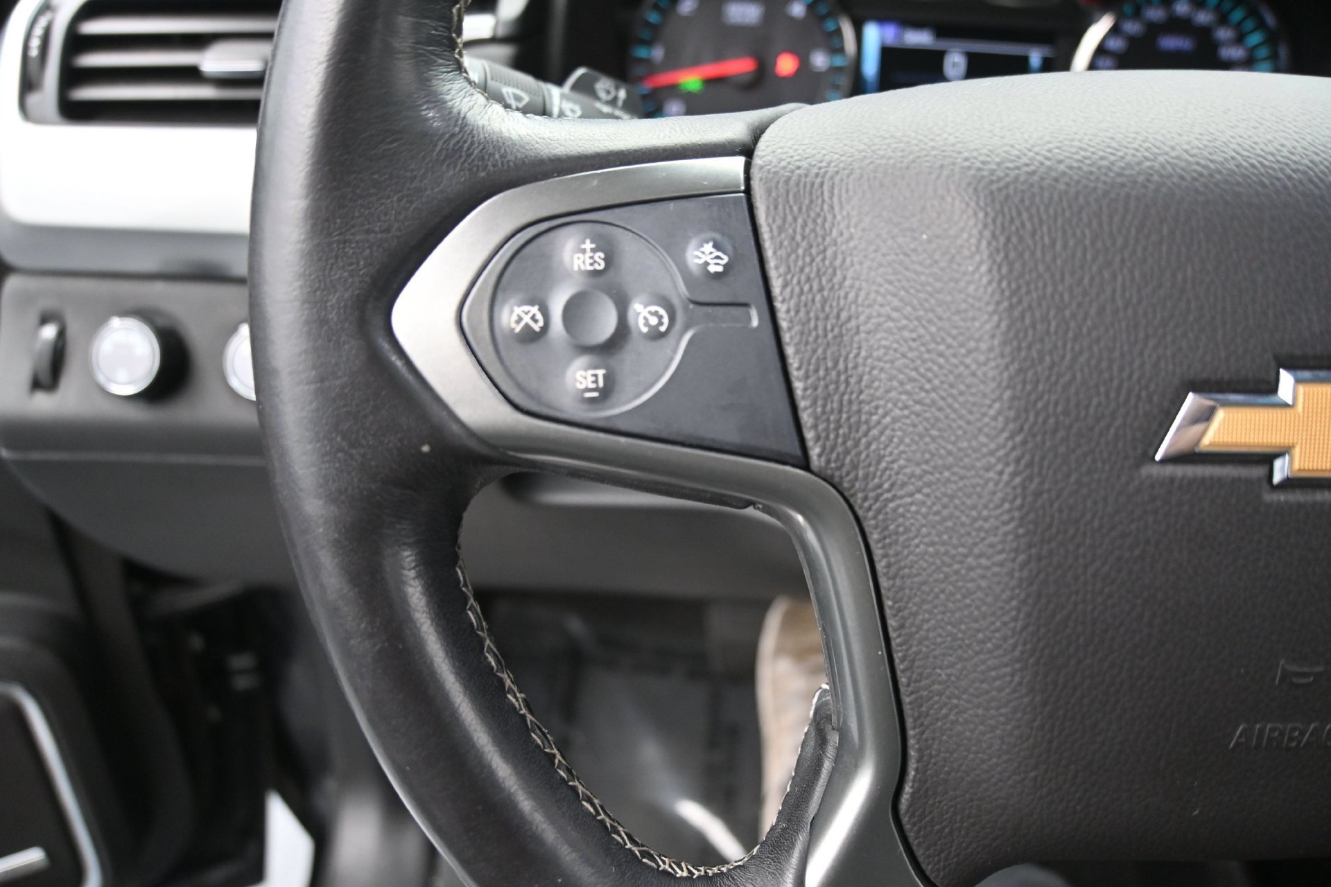 Used 2019 Chevrolet Tahoe LT AWD/4WD image 24