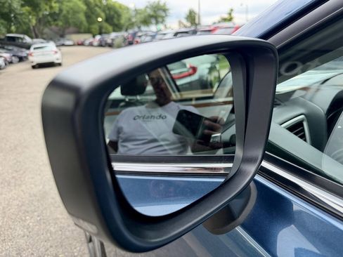 Used 2018 MAZDA MAZDA3 Touring FWD image 14