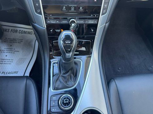 Used 2019 INFINITI Q50 Luxe w/ Essential Package (3.0T Luxe) image 17